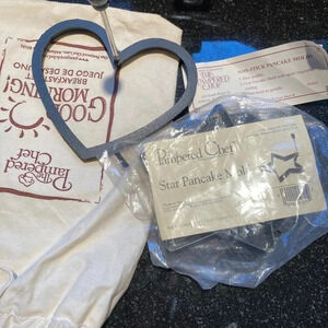 Pancake molds heart and star pampered chef